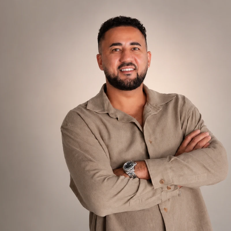 Adil Benalla, COO · Associé
